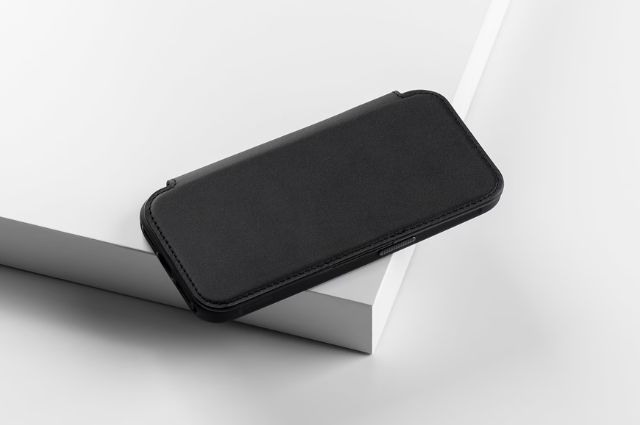 Funda iPhone 15 Pro Nomad Modern Leather Folio
